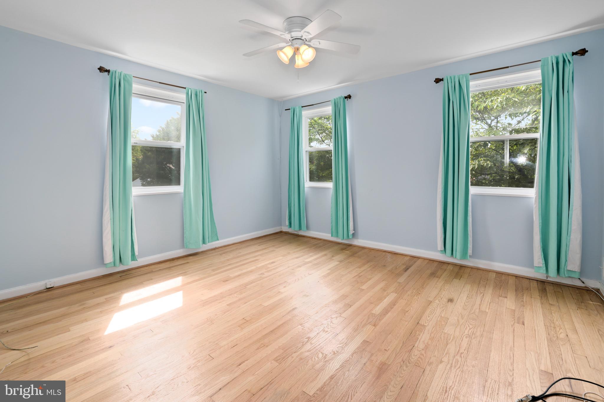 11930 Andrew Court Silver Spring, MD 20902 - Photo 17 of 31