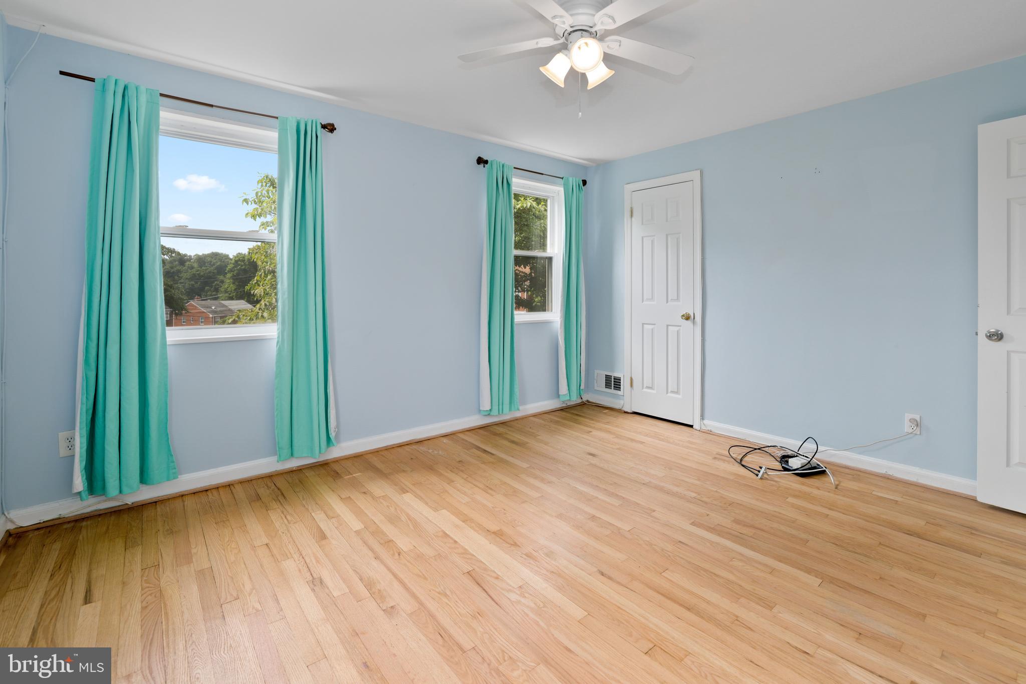 11930 Andrew Court Silver Spring, MD 20902 - Photo 21 of 31