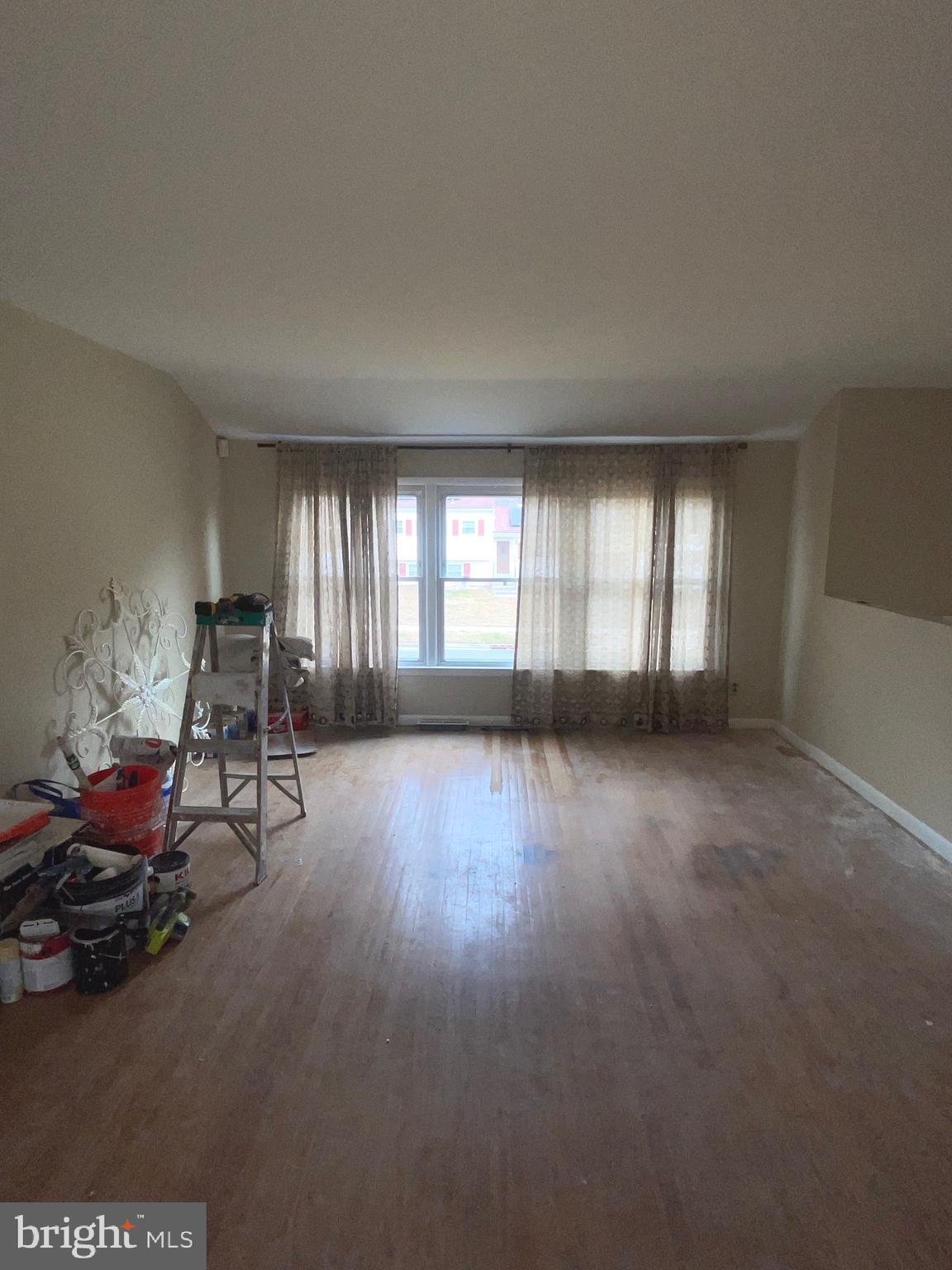 292 Justice Drive Carneys Point, NJ 08069 - Photo 4 of 17 a view of room with furniture and wooden floor