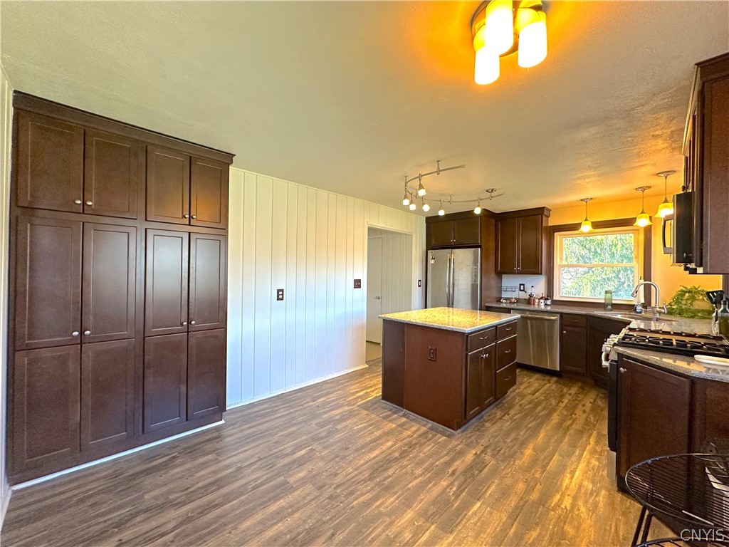 4055 Bristol Road Kirkland, NY 13323 - Photo 21 of 40 Kitchen