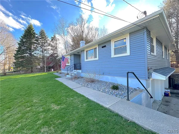 $2,700 | 4055 Bristol Road, Kirkland, NY 13323