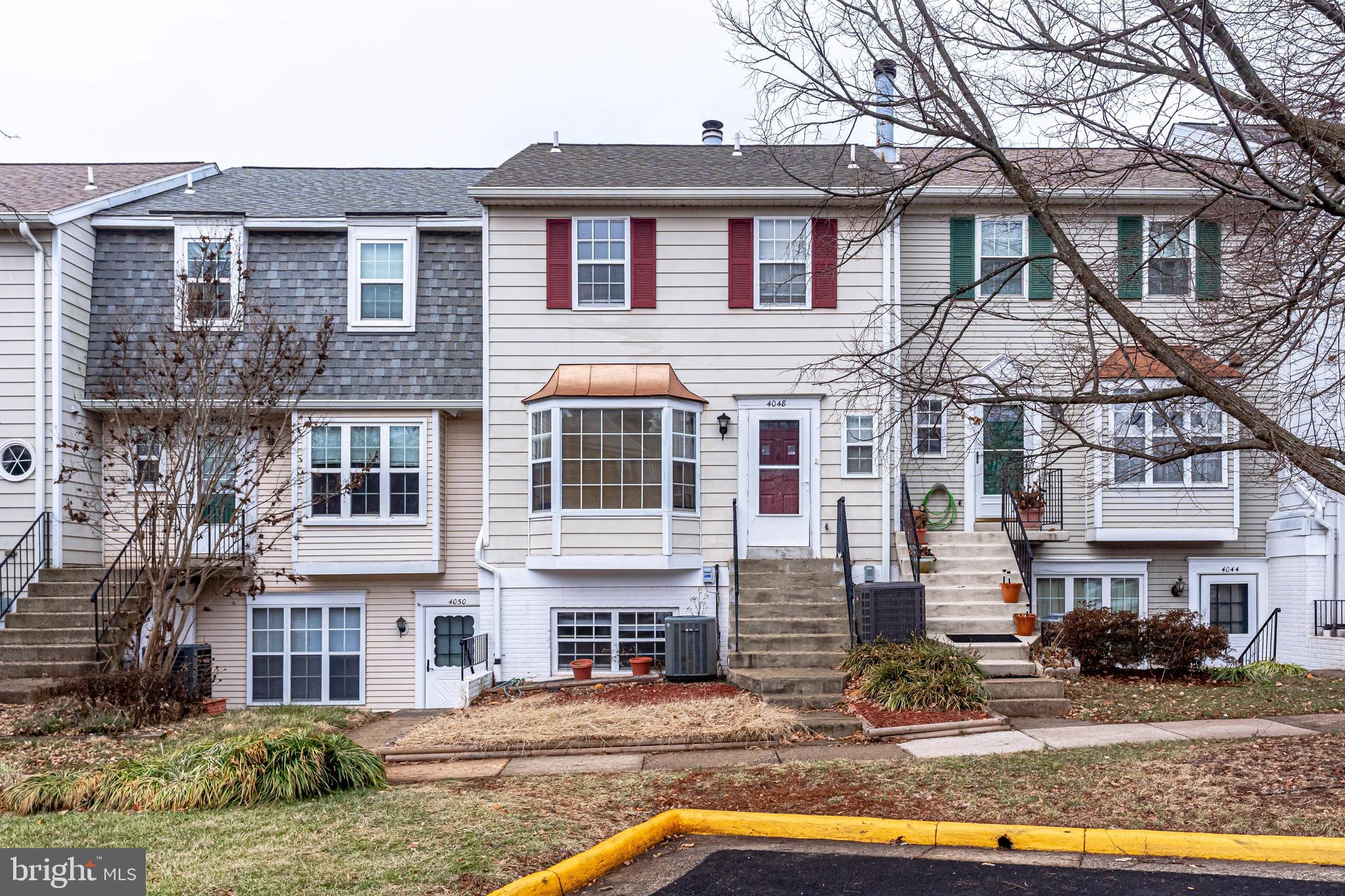 4048 Spring Run Court Chantilly, VA 20151 - Photo 1 of 41