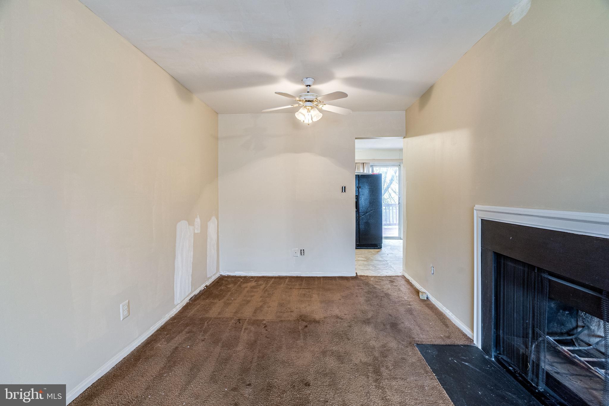 4048 Spring Run Court Chantilly, VA 20151 - Photo 23 of 41