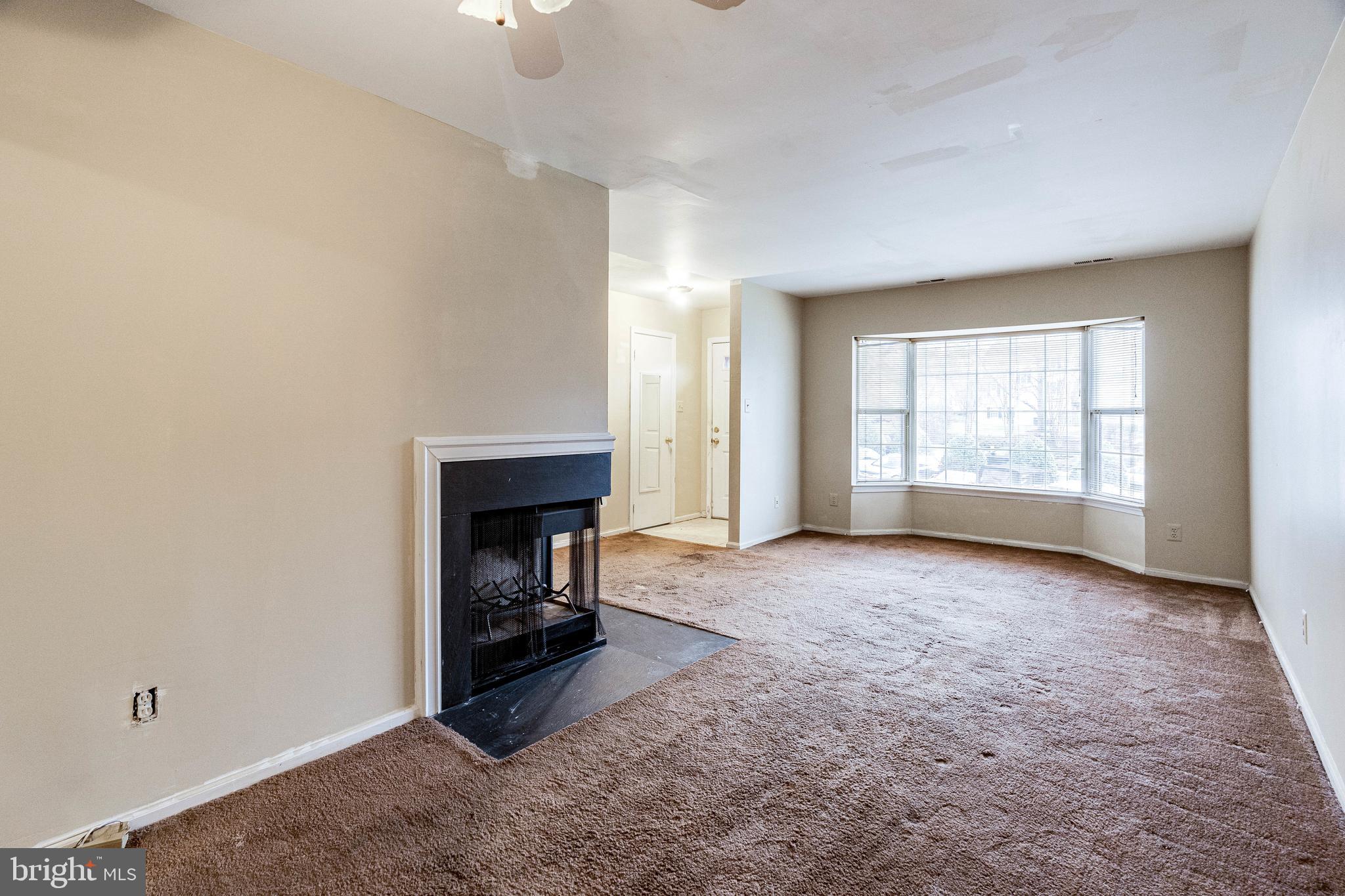 4048 Spring Run Court Chantilly, VA 20151 - Photo 26 of 41