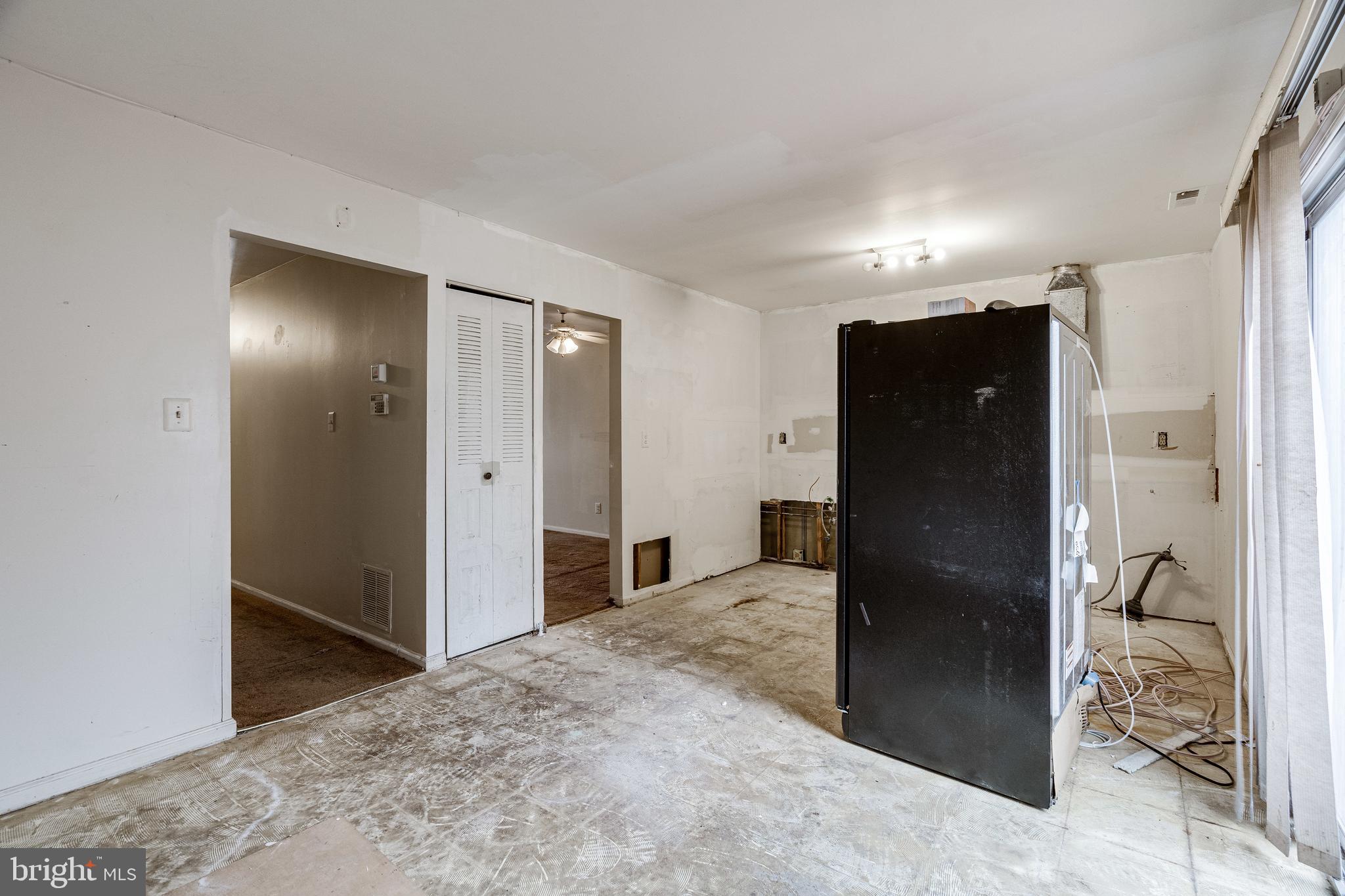 4048 Spring Run Court Chantilly, VA 20151 - Photo 28 of 41