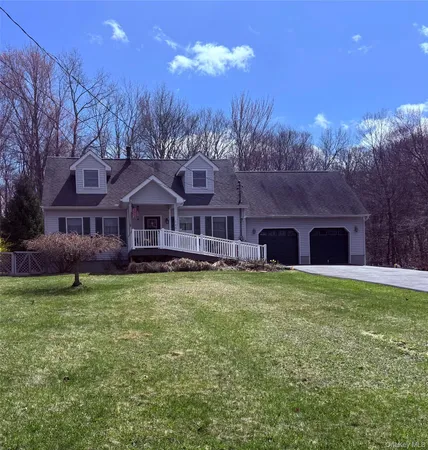 $459,900 | 248 Huckleberry Turnpike, Wallkill, NY 12589