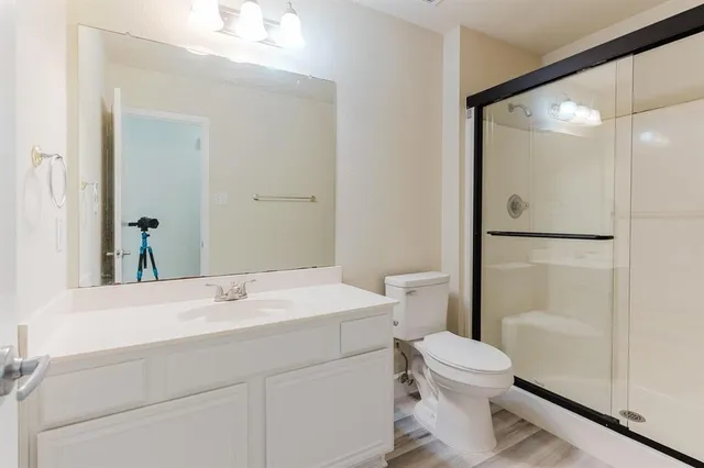 $2,400 | 2109 Windjammer Way, Rowlett, TX 75088