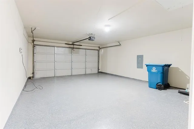 $2,400 | 2109 Windjammer Way, Rowlett, TX 75088