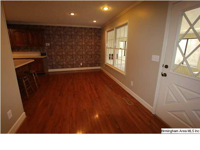 631 Hillyer High Road Anniston, AL 36207 - Photo 18 of 32