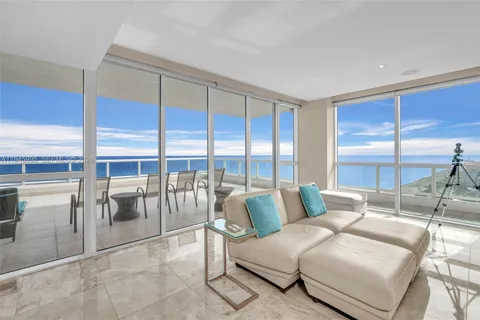 $4,750,000 | 101 South Fort Lauderdale Beach Boulevard, Unit 2601, Fort Lauderdale, FL 33316