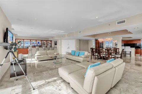 $4,750,000 | 101 South Fort Lauderdale Beach Boulevard, Unit 2601, Fort Lauderdale, FL 33316