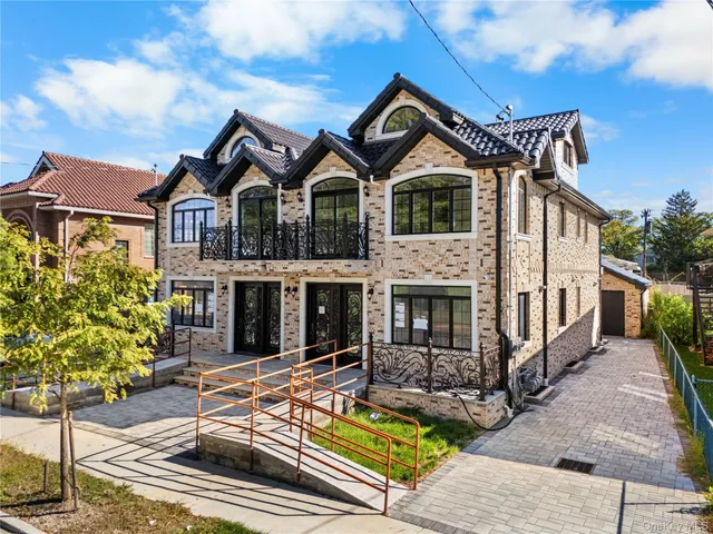 $1,958,000 | 71-39 166th Street | Hillcrest