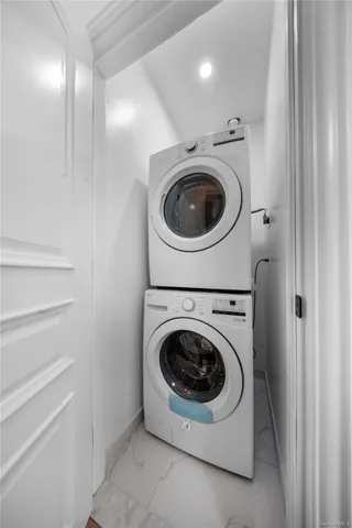 $1,958,000 | 71-39 166th Street | Hillcrest