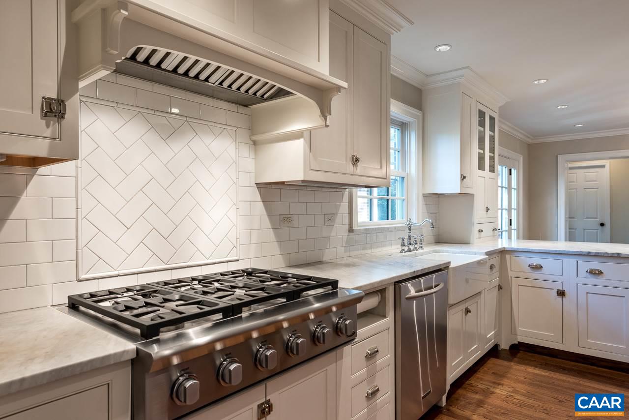 2305 Mill Ridge Road Charlottesville, VA 22901 - Photo 6 of 19 Cook your favorite meal on this amazing cook top.