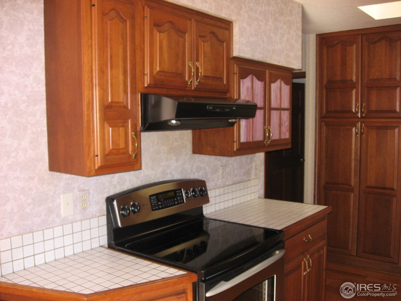641 Bonner Springs Ranch Road Laporte, CO 80535 - Photo 9 of 24 Wonderful pantry's