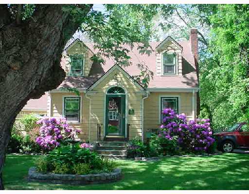 35 Druid Road Warwick, RI 02888 - Photo 1 of 6 Exterior Front.