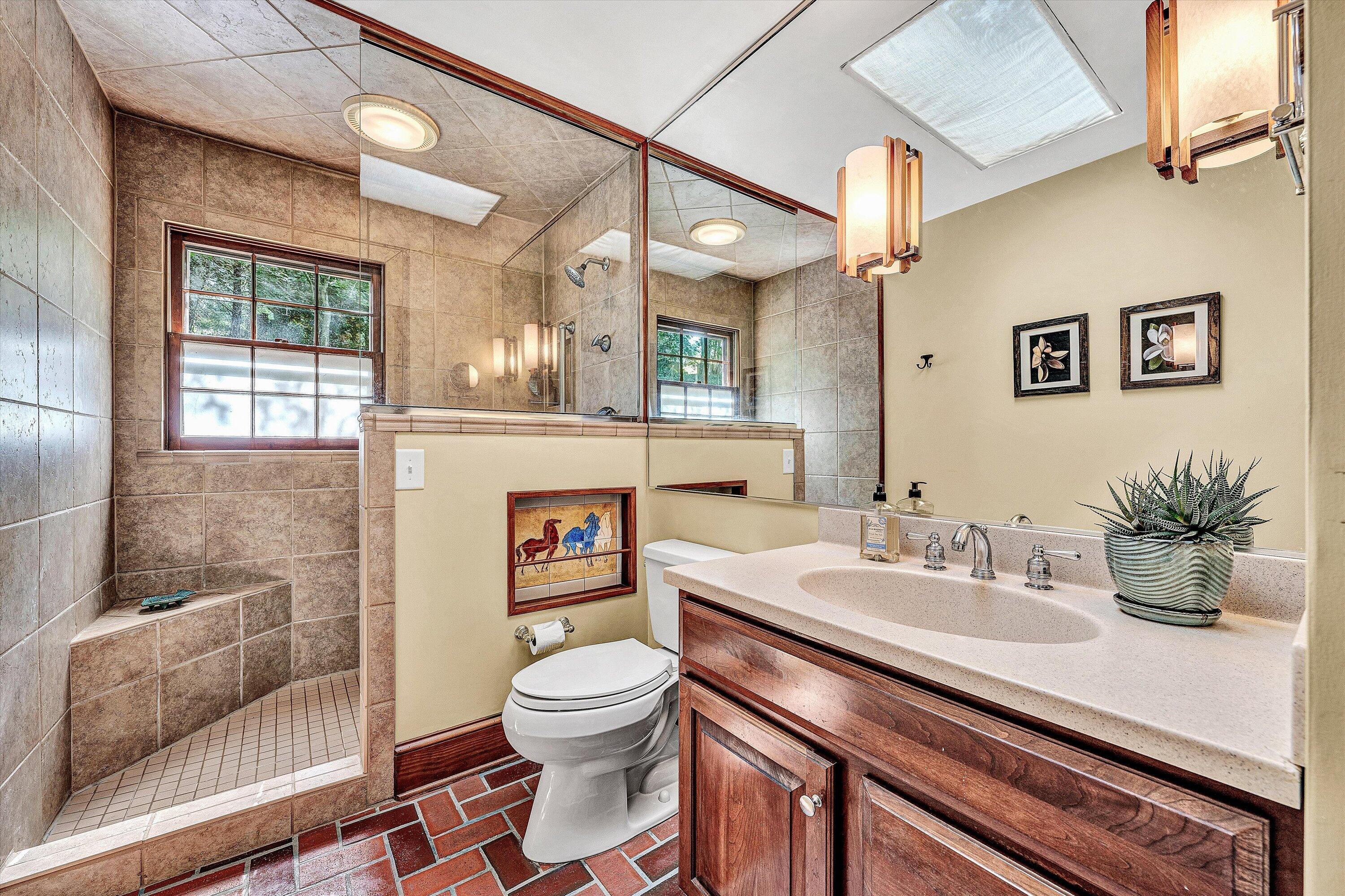 705 Beech Road Salem, VA 24153 - Photo 22 of 80 22-DSC05961