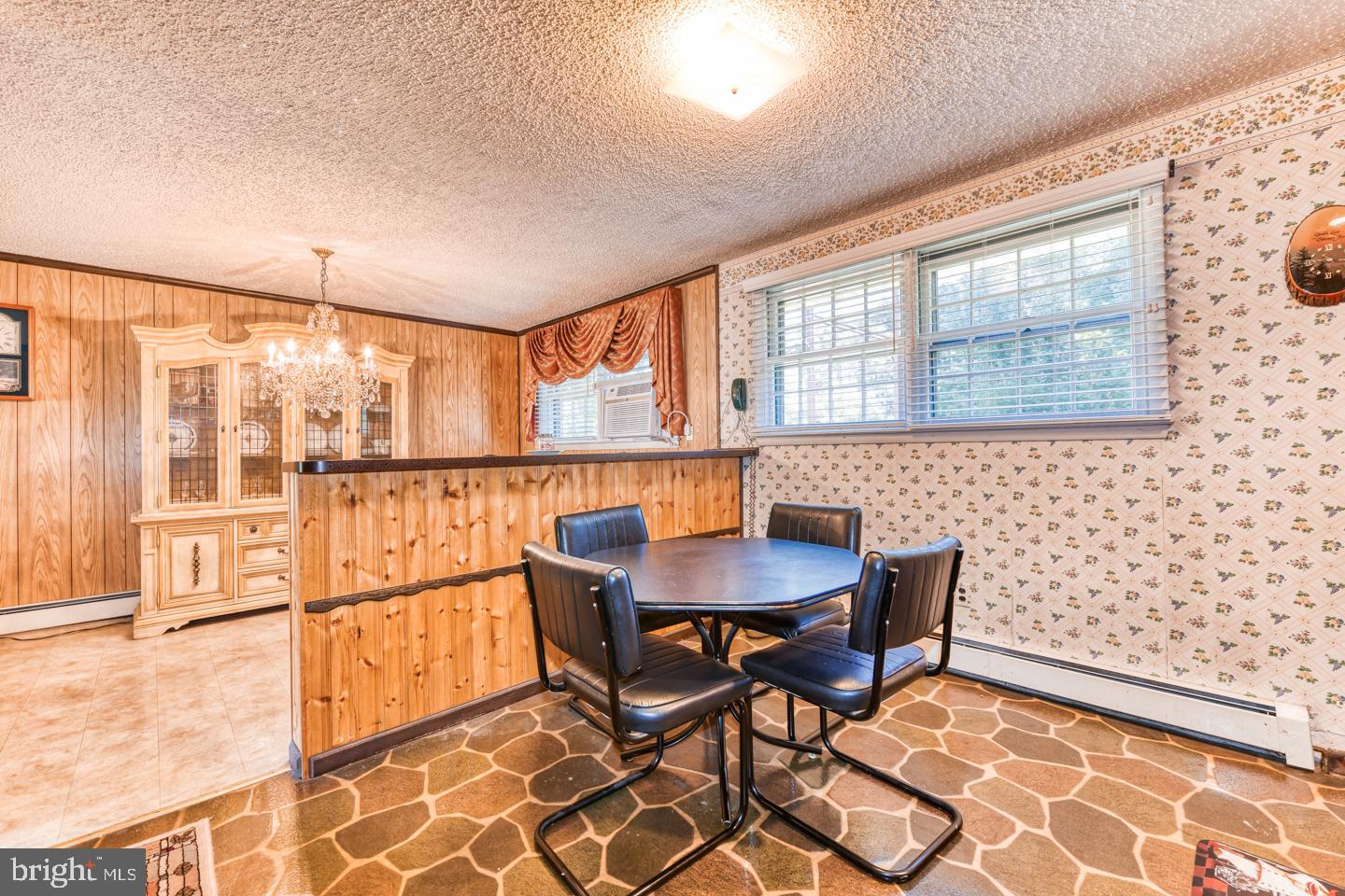 1025 East Avenue Blue Bell, PA 19422 - Photo 13 of 35