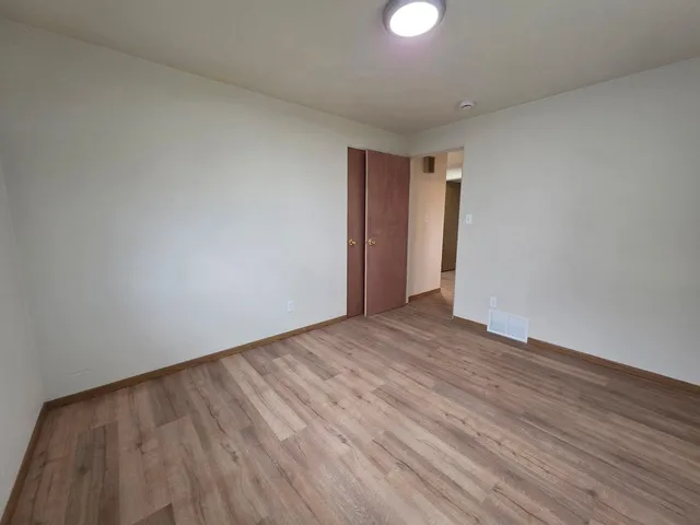 $289,900 | 1254 Meadow Lane, Neenah, WI 54956