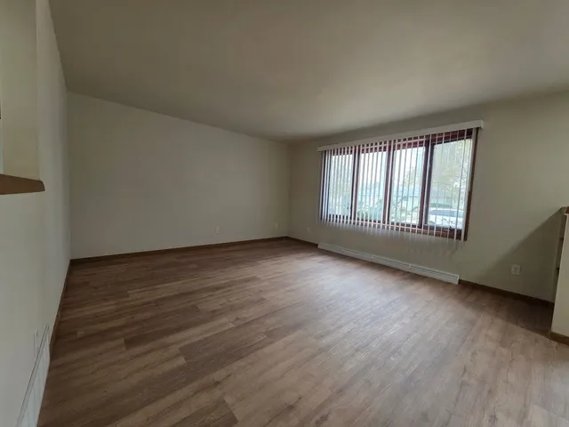 $289,900 | 1254 Meadow Lane, Neenah, WI 54956