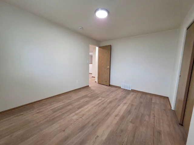 $289,900 | 1254 Meadow Lane, Neenah, WI 54956