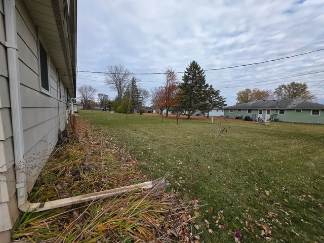 $289,900 | 1254 Meadow Lane, Neenah, WI 54956