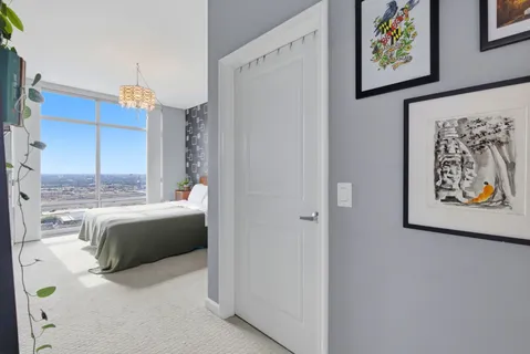 $599,900 | 100 East 14th Street, Unit 2706, Chicago, IL 60605