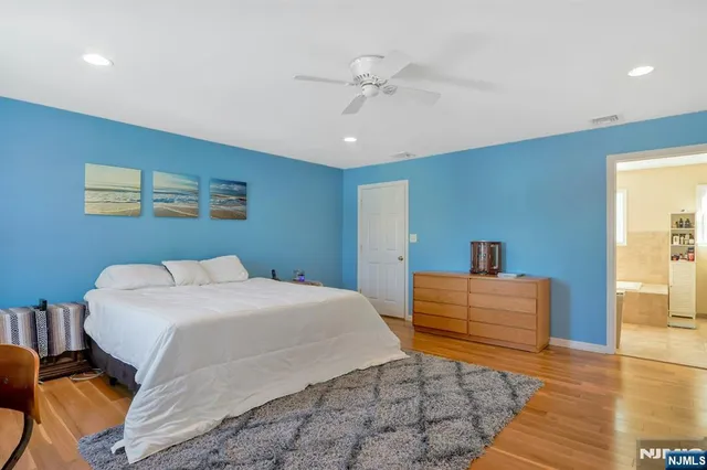 $878,000 | 67 Emwood Drive, Emerson, NJ 07630