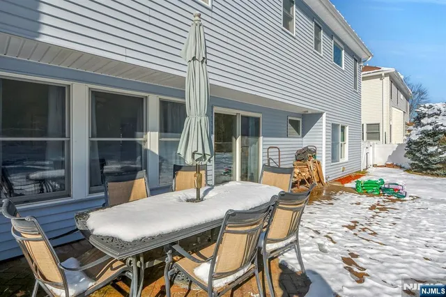 $878,000 | 67 Emwood Drive, Emerson, NJ 07630