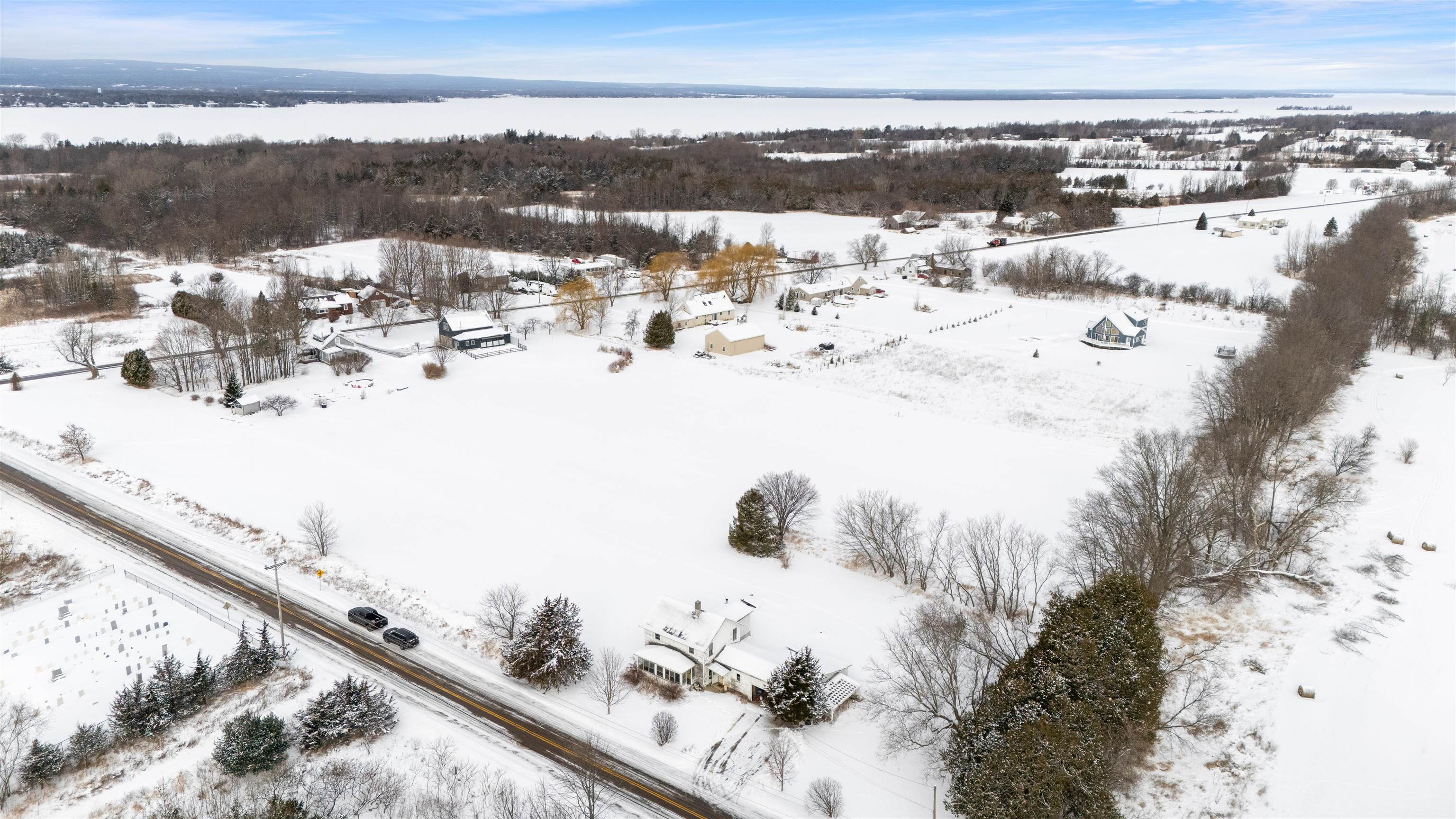 82 Allen Road Grand Isle, VT 05458 - Photo 3 of 36