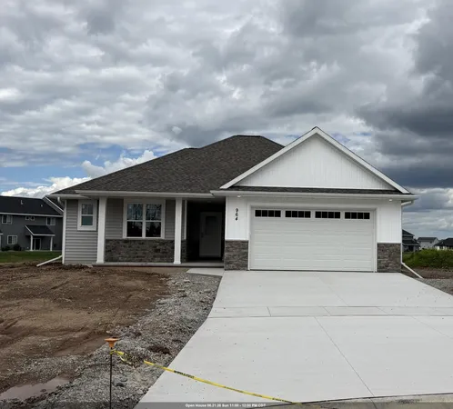$419,900 | 964 Enclave Court, De Pere, WI 54115