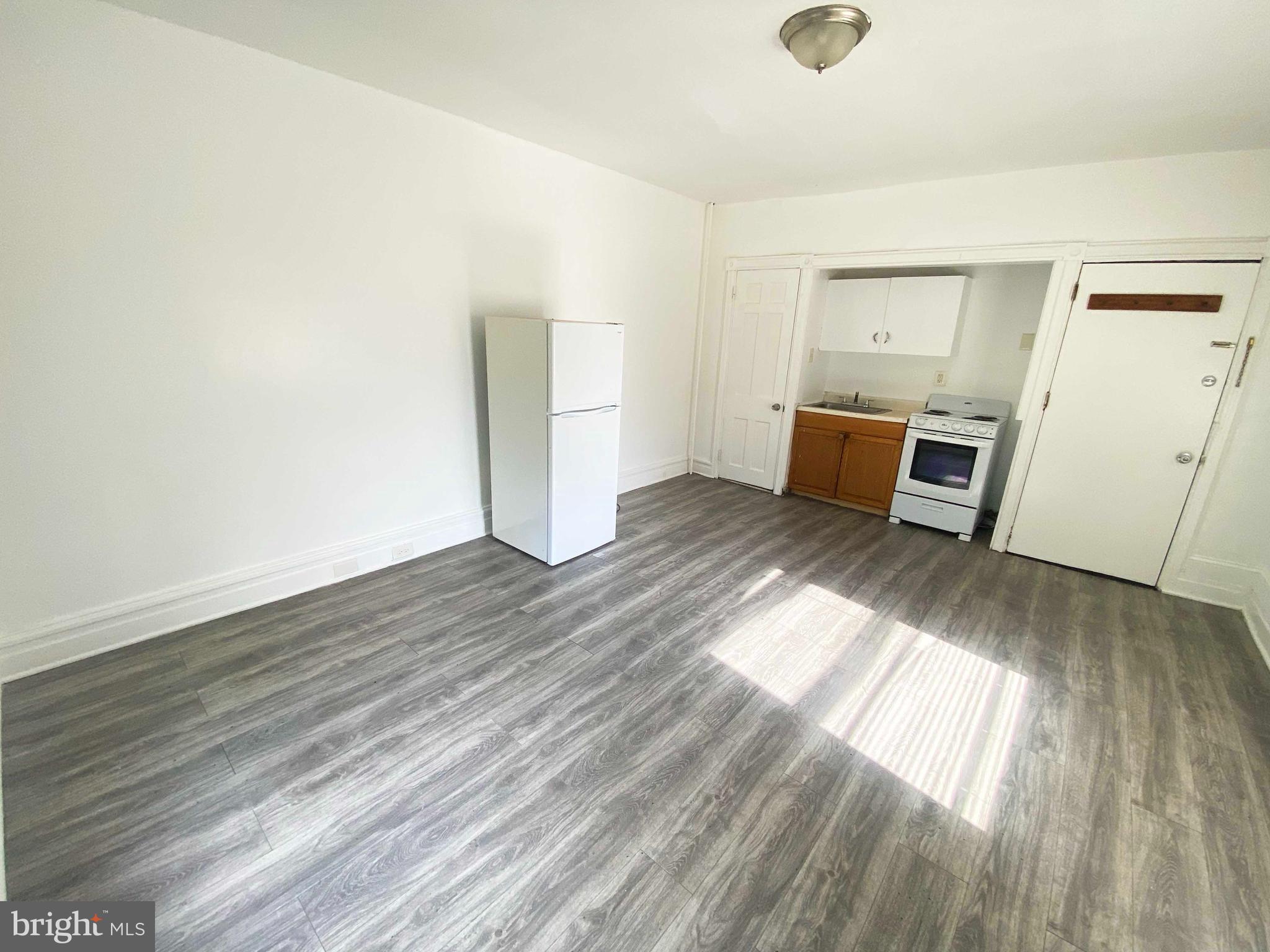 4635 Leiper Street, Unit 3 Philadelphia, PA 19124 - Photo 2 of 13