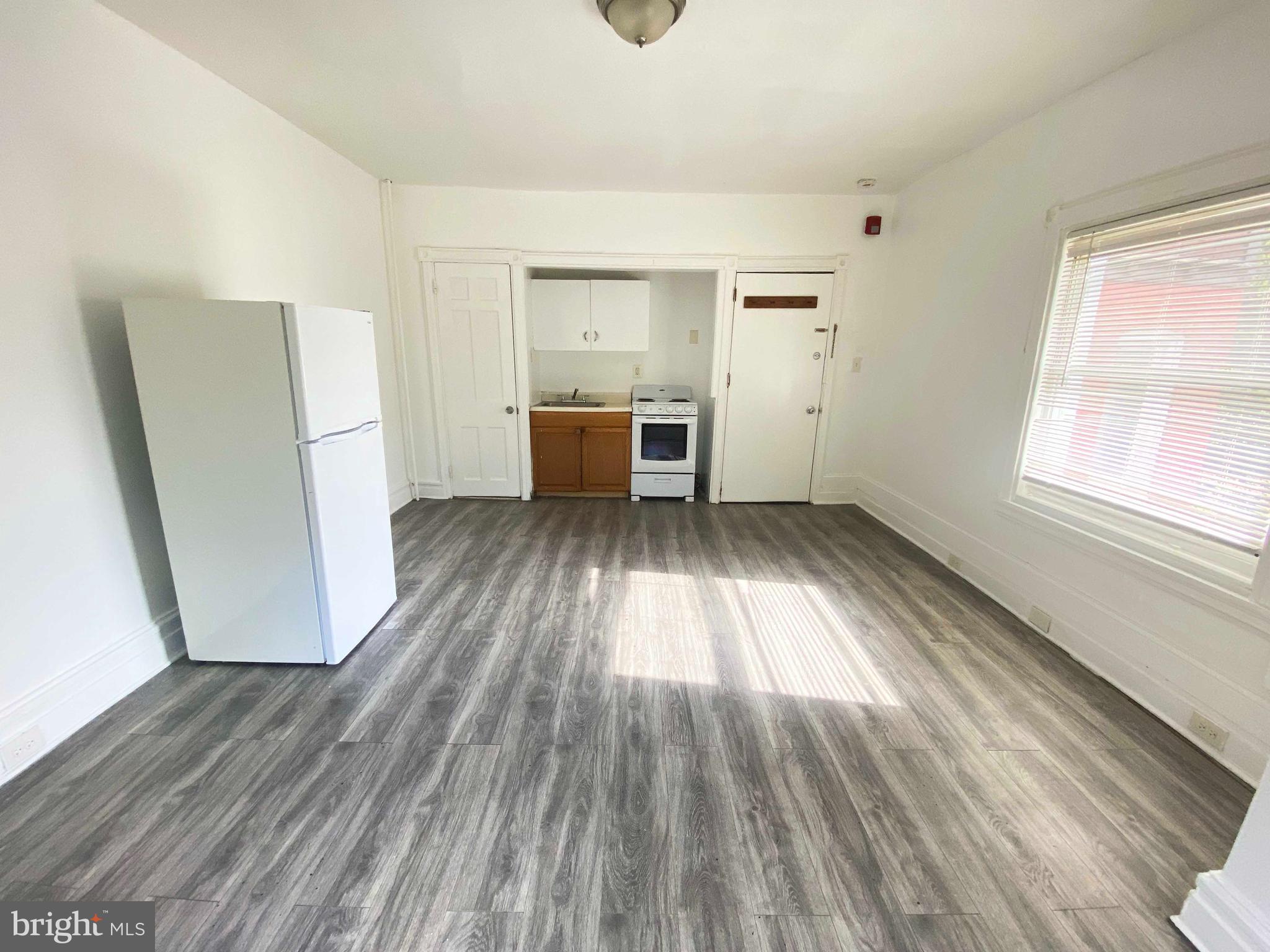 4635 Leiper Street, Unit 3 Philadelphia, PA 19124 - Photo 4 of 13