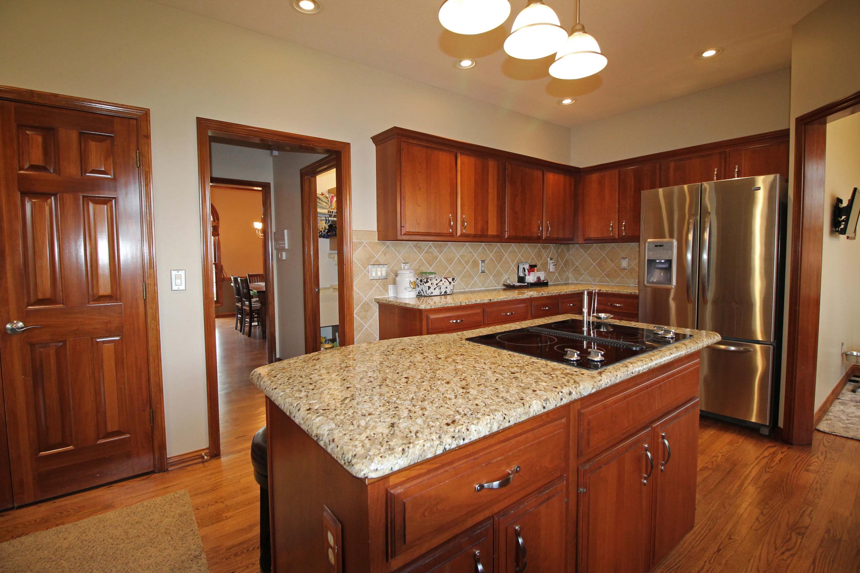 376 Beecher Road Columbus, OH 43230 - Photo 12 of 43 Gallery Image 12