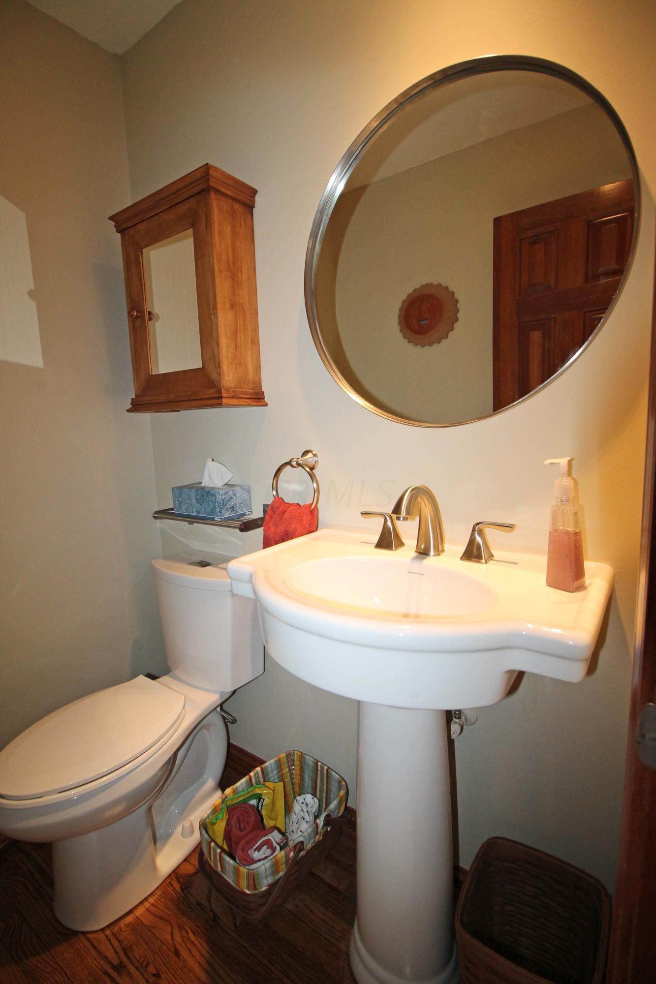 376 Beecher Road Columbus, OH 43230 - Photo 10 of 43 Gallery Image 10