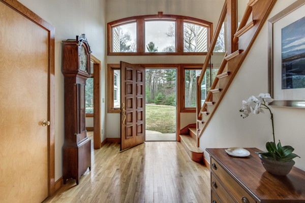 69 Claypit Hill Road Wayland, MA 01778 - Photo 2 of 22