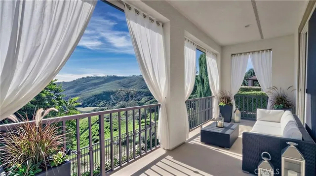 $2,700,000 | 20 Vermilion Cliffs, Aliso Viejo, CA 92656