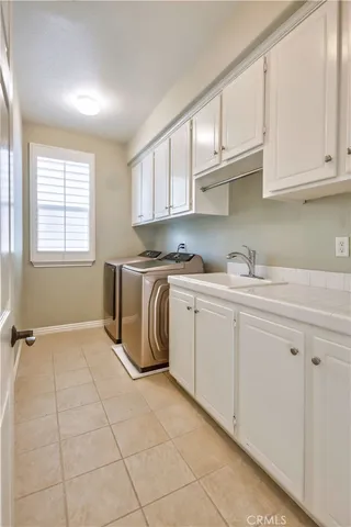 $2,700,000 | 20 Vermilion Cliffs, Aliso Viejo, CA 92656