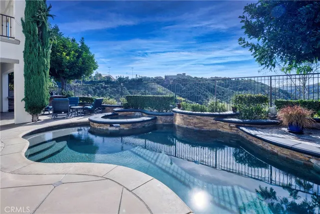 $2,700,000 | 20 Vermilion Cliffs, Aliso Viejo, CA 92656