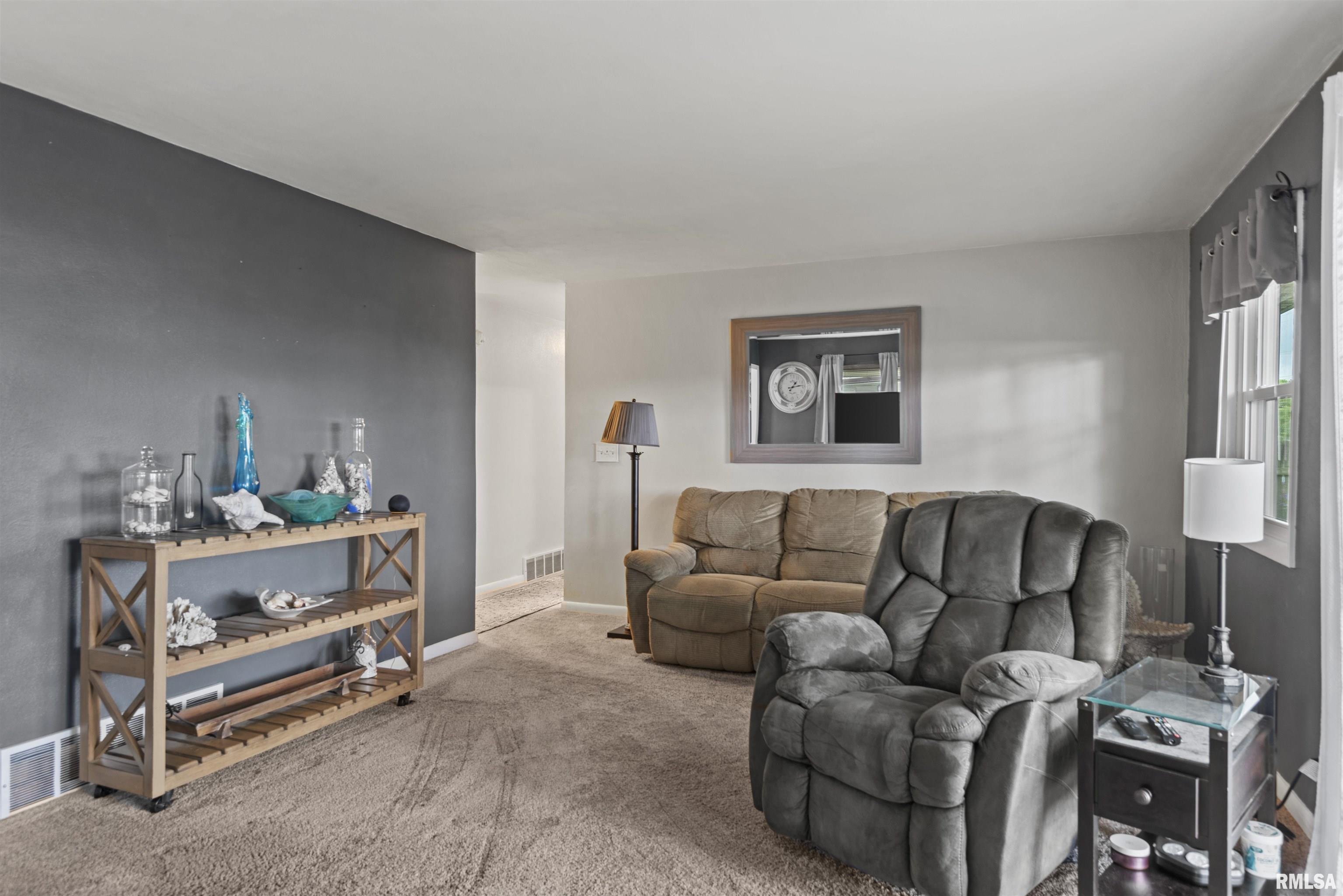 2501 Sherborn Road Springfield, IL 62702 - Photo 12 of 44