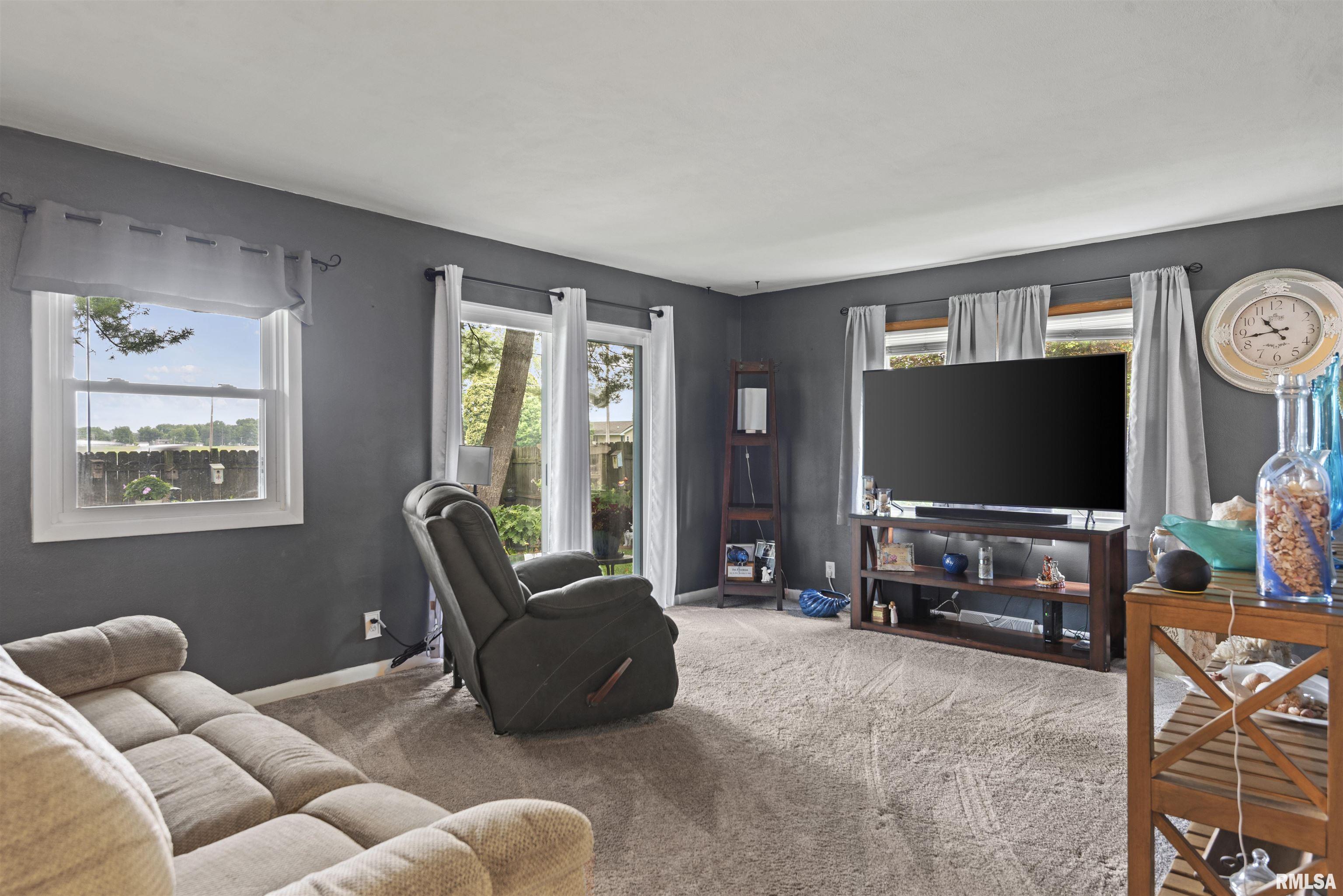 2501 Sherborn Road Springfield, IL 62702 - Photo 14 of 44