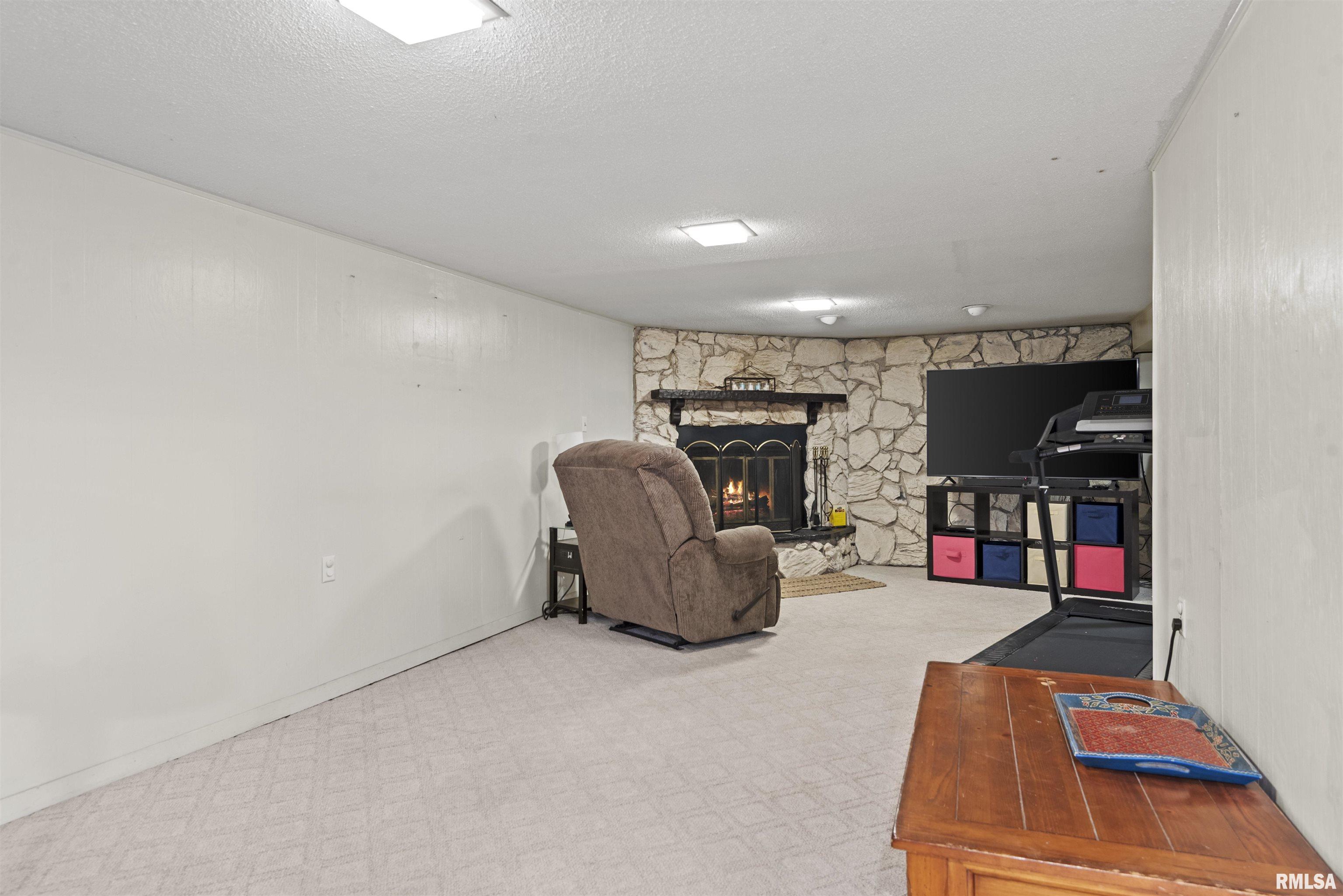 2501 Sherborn Road Springfield, IL 62702 - Photo 25 of 44