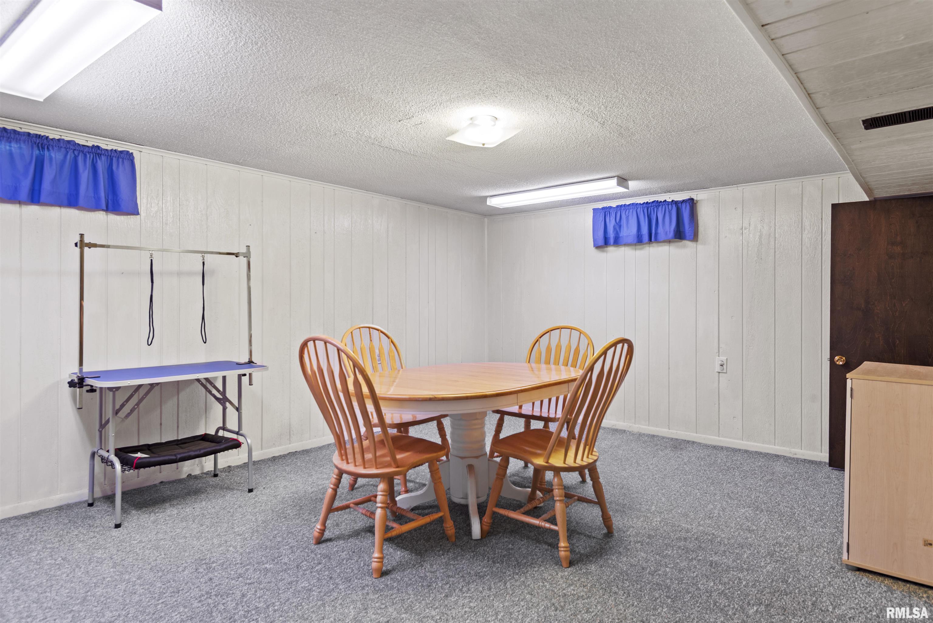 2501 Sherborn Road Springfield, IL 62702 - Photo 31 of 44