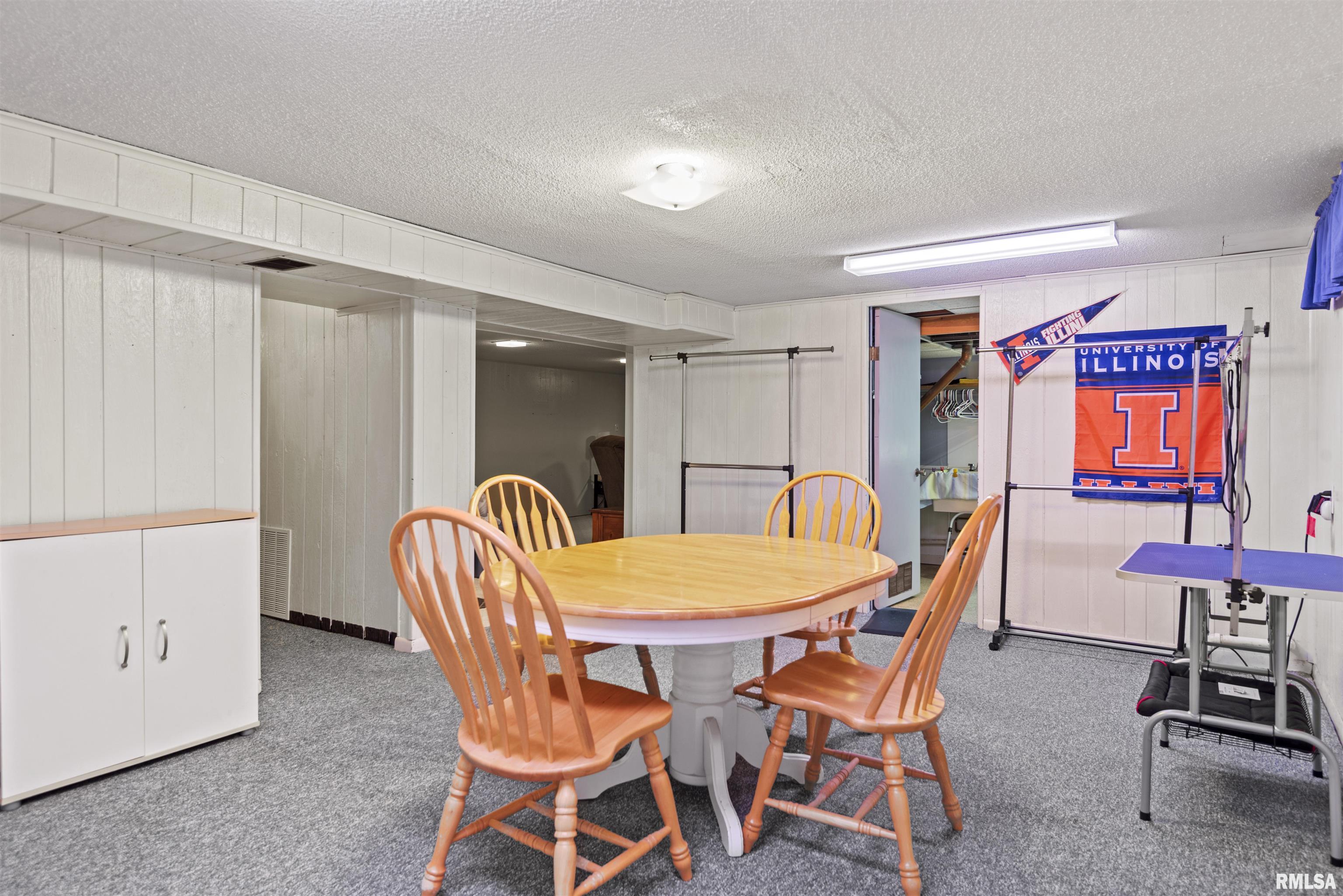 2501 Sherborn Road Springfield, IL 62702 - Photo 33 of 44