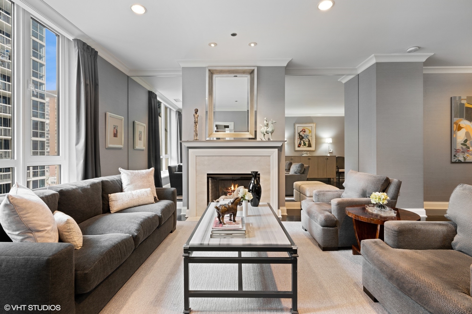 10 East Delaware Place, Unit 10B Chicago, IL 60611 - Photo 7 of 39