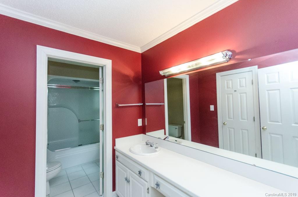 510 Lithia Inn Road Lincolnton, NC 28092 - Photo 14 of 32 Gallery Image 14