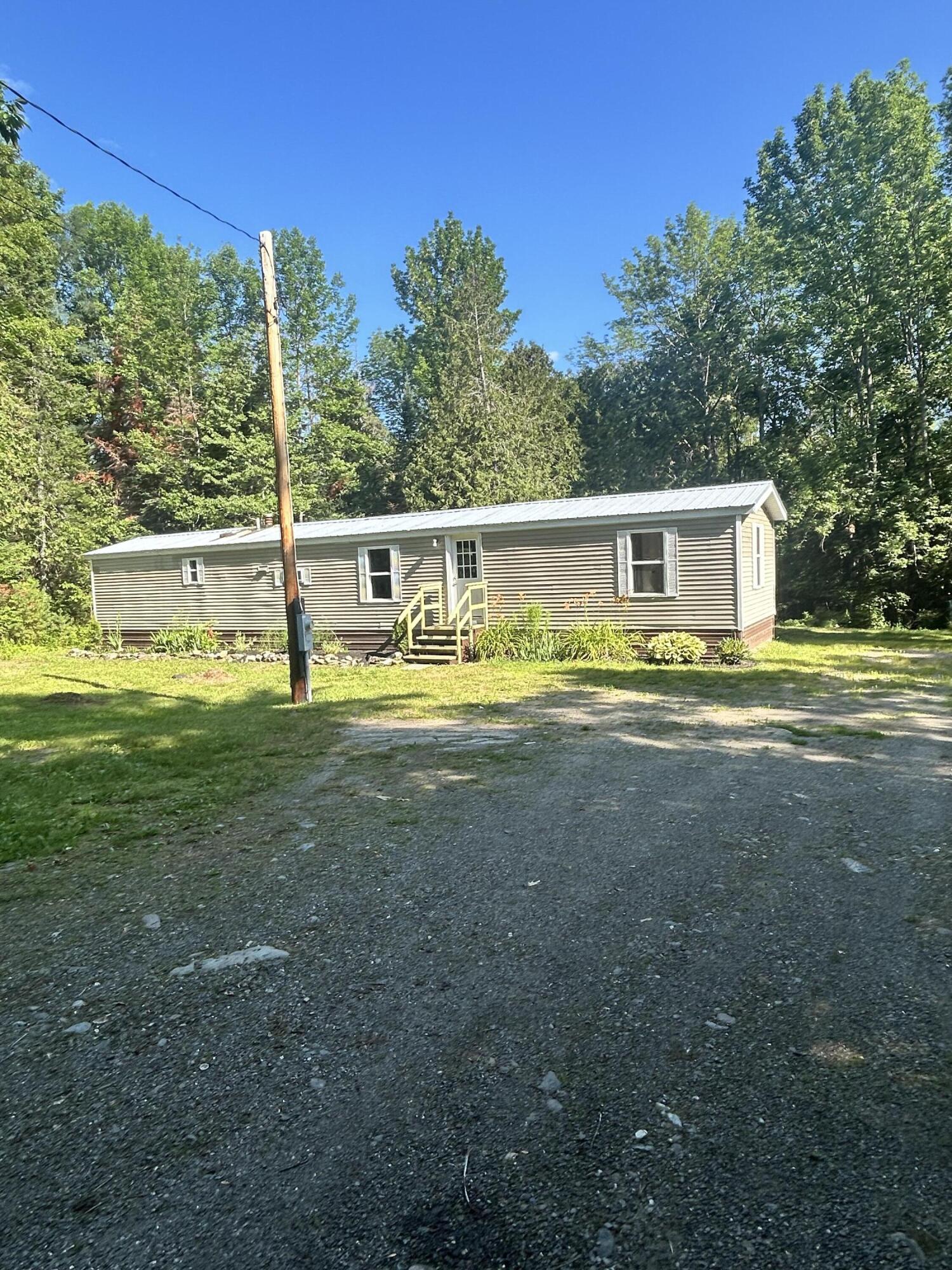 267 East Newport Road Stetson, ME 04488 - Photo 3 of 34 image00003