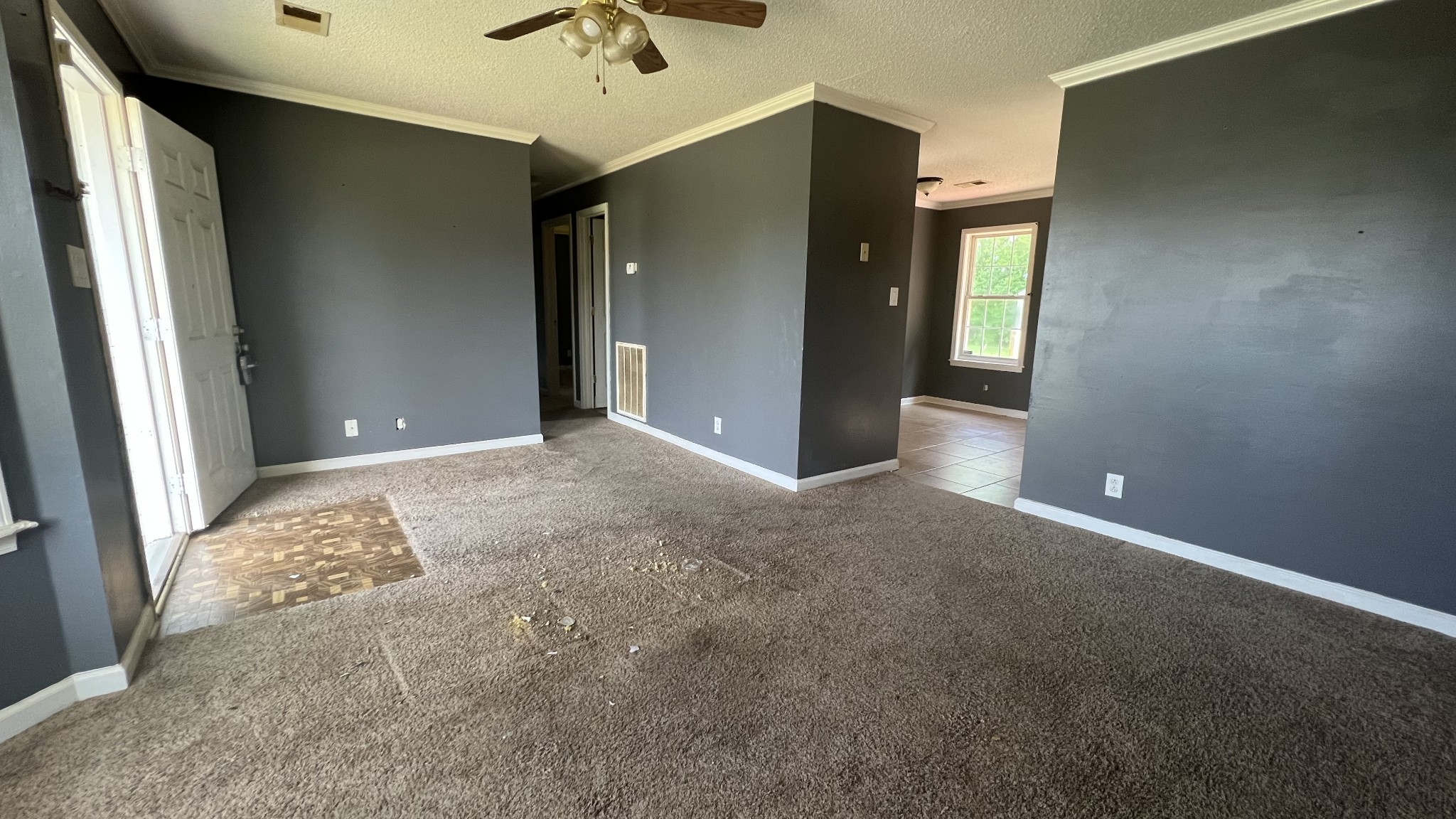 1047 Shadow Ridge Avenue Oak Grove, KY 42262 - Photo 5 of 15 an empty room with closet and wooden floor