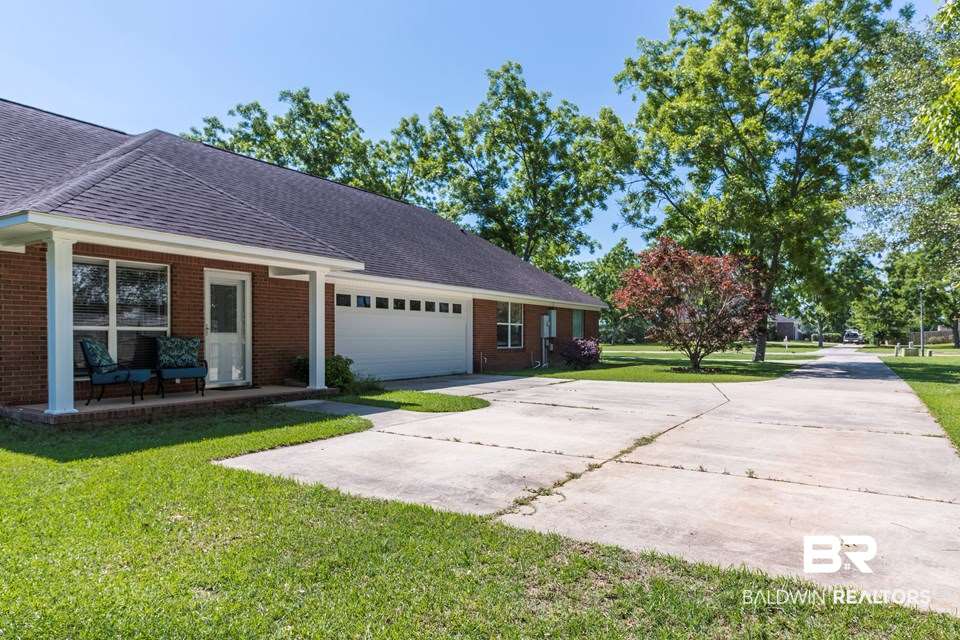9049 Ashley Court Daphne, AL 36526 - Photo 15 of 20 Guest House Entranace