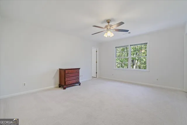 a view of empty room